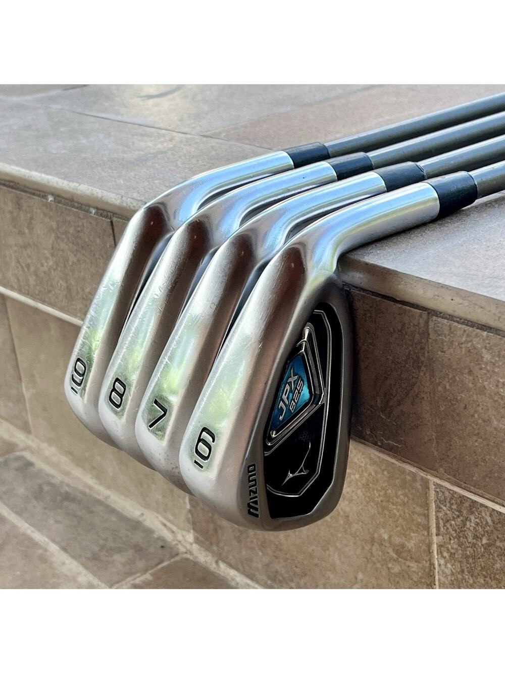 Mizuno JPX 825 Irons 6 7 8 9 Partial Set Regular Steelfiber i80 Graphite Shafts
